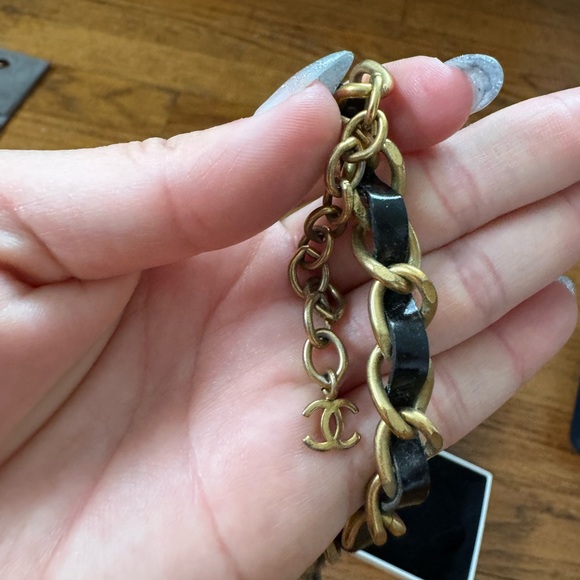 Chanel Vintage Necklace - Picture 3 of 6